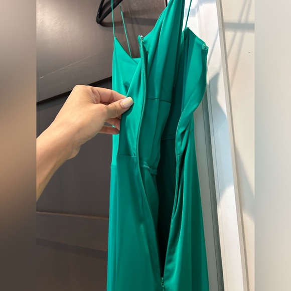 INTERMIX
Taylor Silk Georgette Maxi Dress Size 8 - Picture 10 of 13